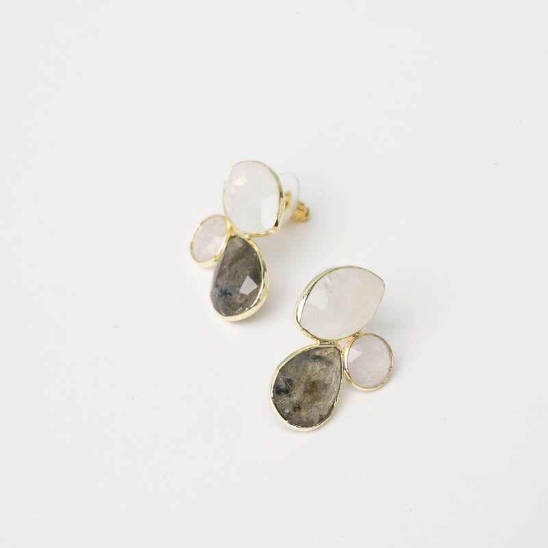 Ed Scylla Ohrringe. Begrenzt: Mondstein, Rosenquarz und Labradorit