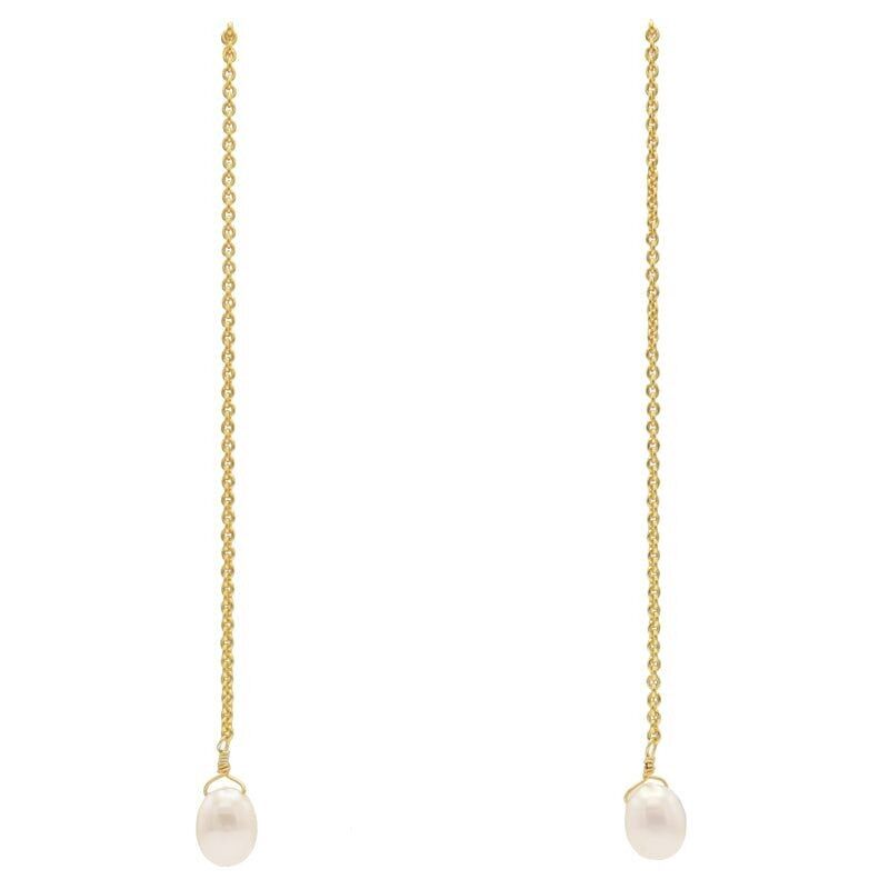 Ikonische Perlenkettenohrringe