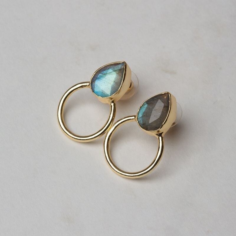 Mini-Diwa-Ed-Ohrringe. Limitierter polierter Labradorit