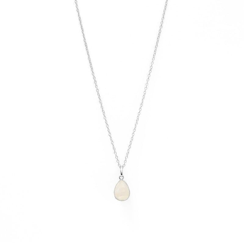 Anhänger aus poliertem Cimacio-Silbermondstein