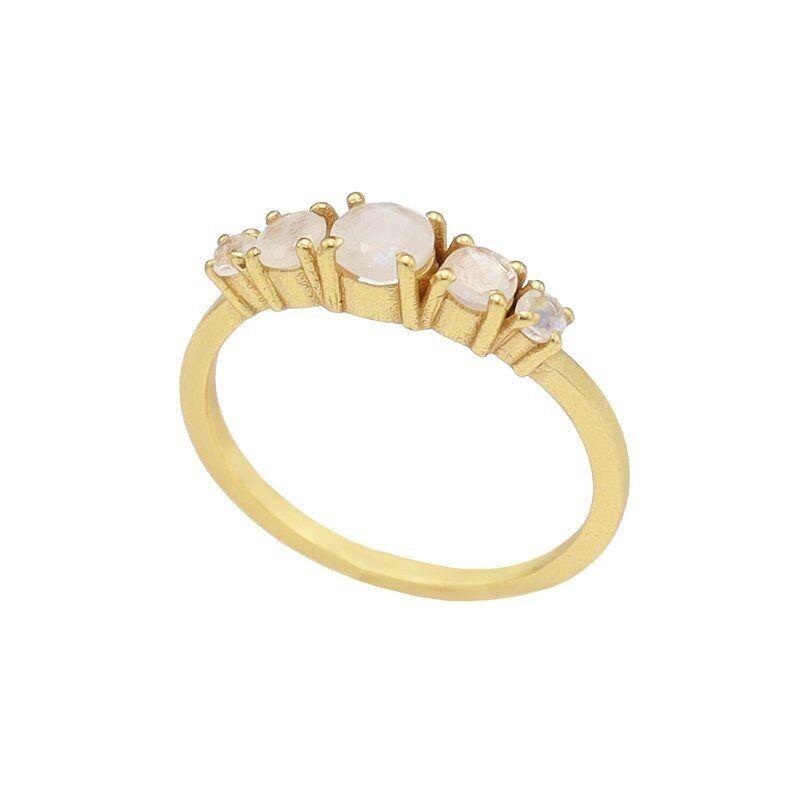 Anello in pietra di luna di Vichy