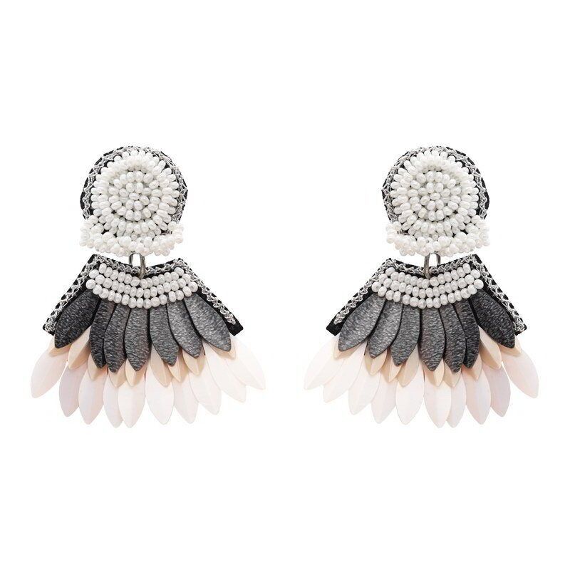 Gujarat Weiße Silberohrringe