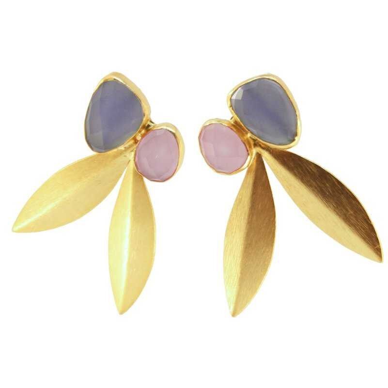 Blaue und hellrosa Narzissenohrringe