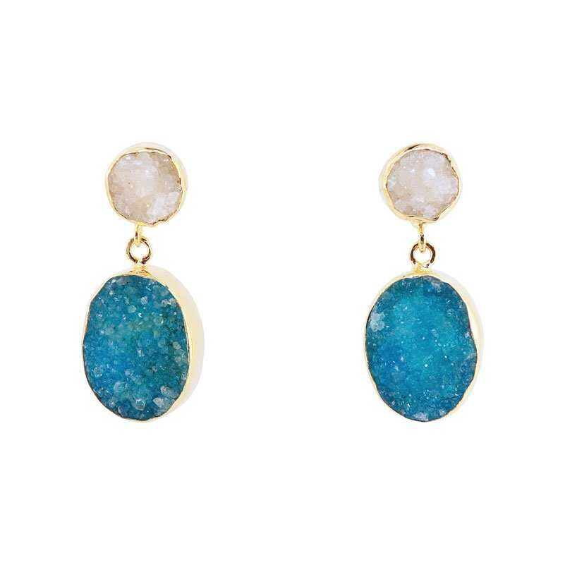 Ikonische weiße und türkisblaue Rupien-Ohrringe