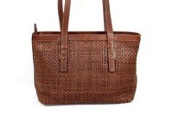 Sac Lady en cuir 34 cm. longueur x 23 cm. la taille 4