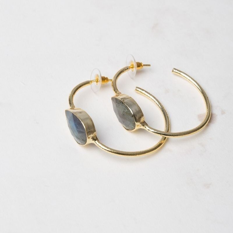 Orecchini a cerchio Ed di Malta. Labradorite limitata