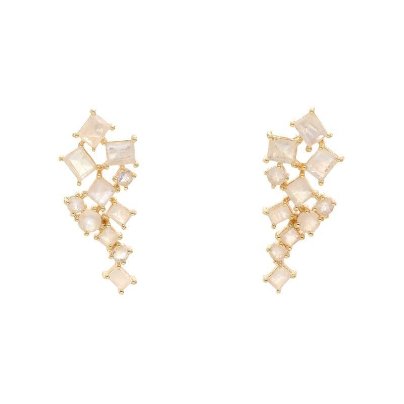 Orecchini in pietra di luna di Mysore