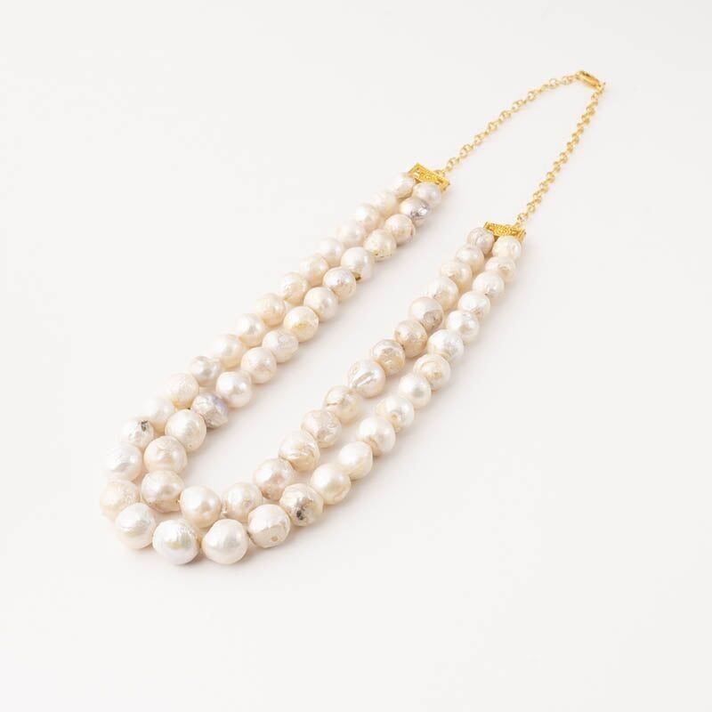 Collana con doppie perle Oriens