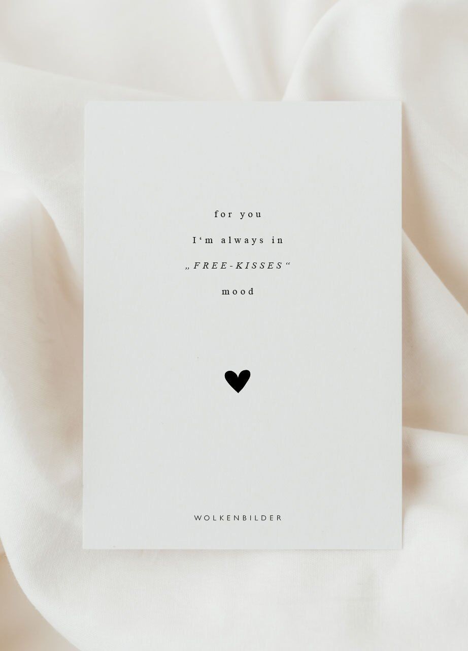 No.22 Postcard "FREE KISSES"