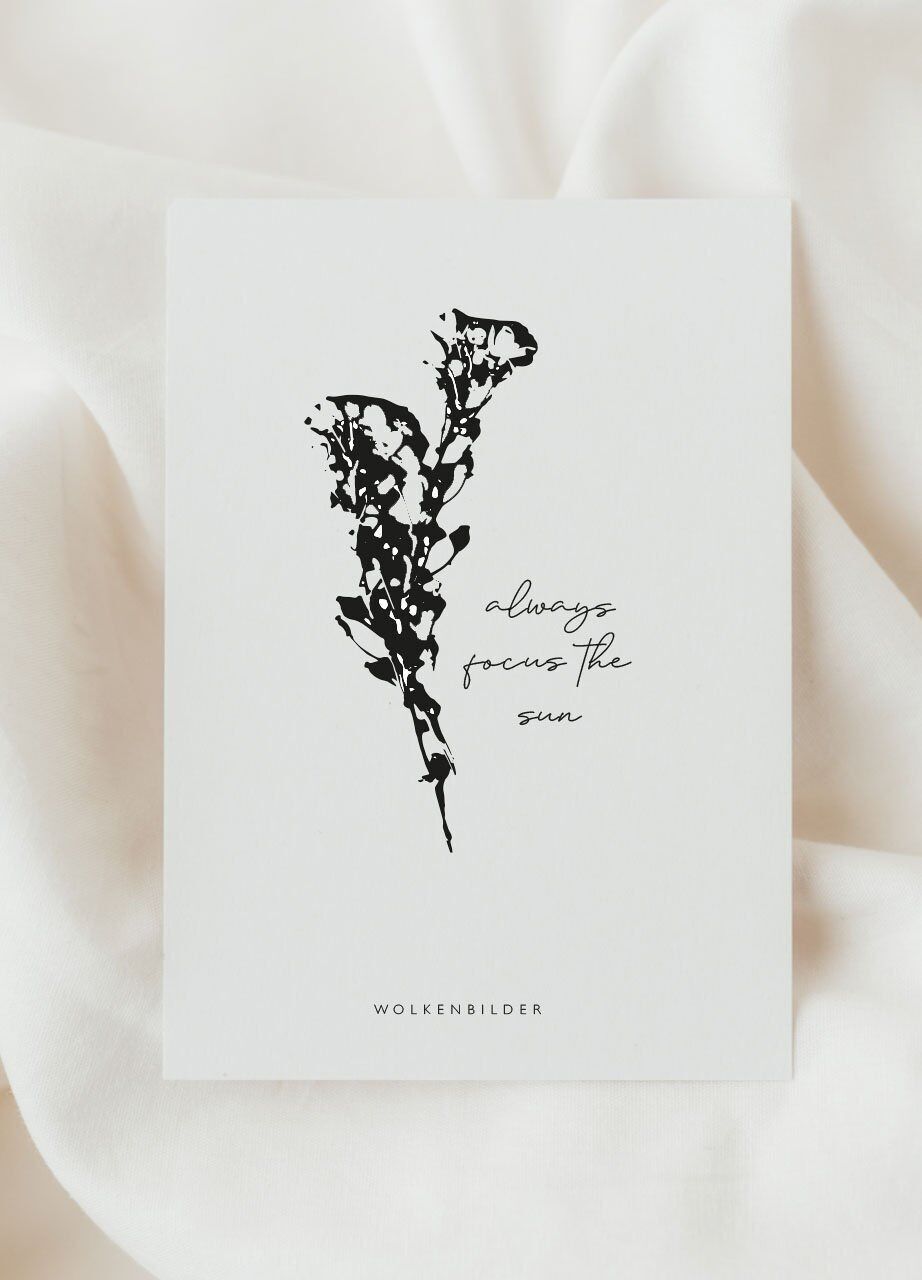 No.5 Postcard "FOCUS THE SUN"