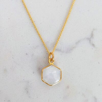 Le collier hexagonal en pierre de lune