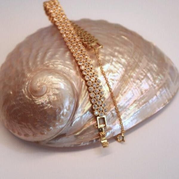 Bracciale di lusso a nido d'ape in stile vintage