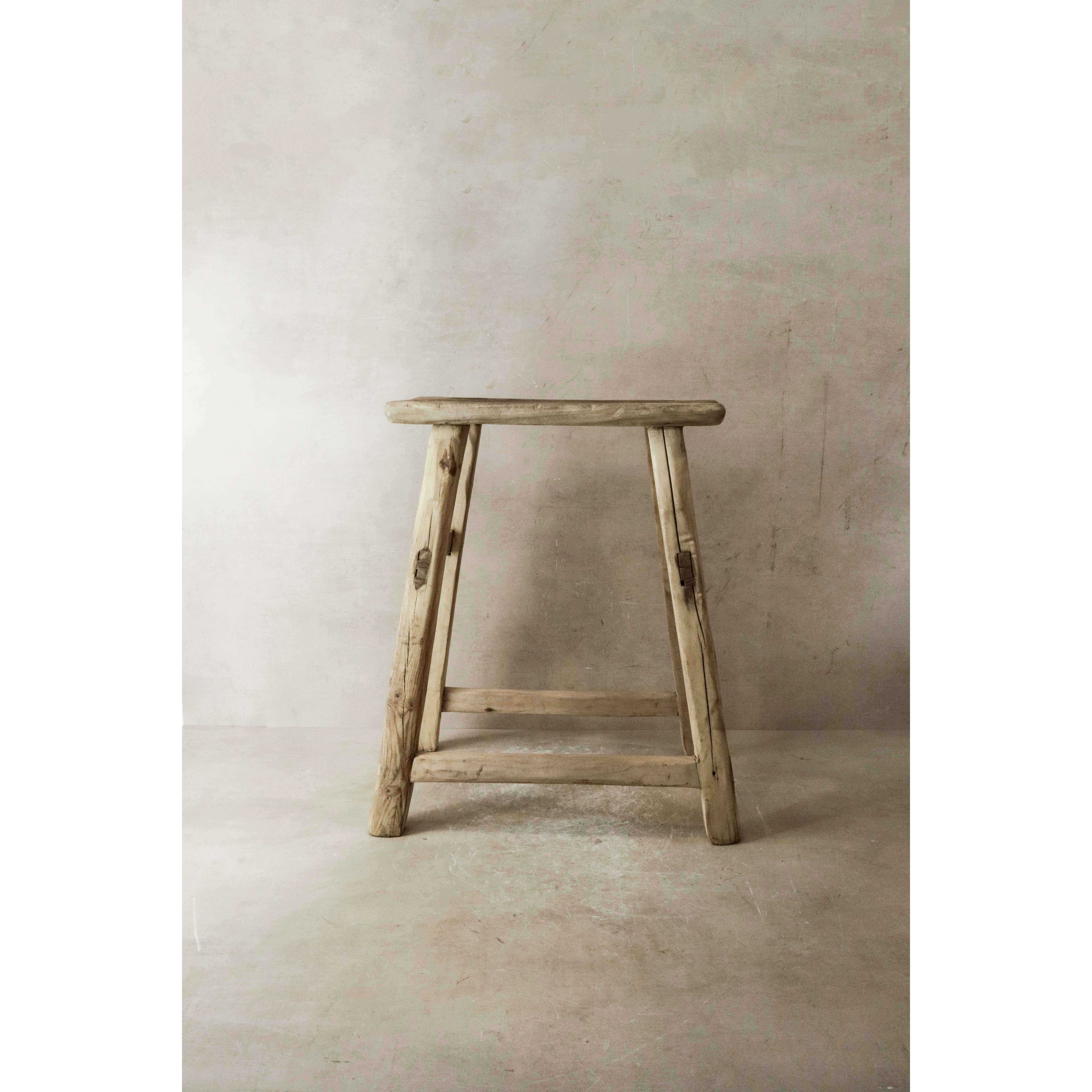 Tabouret rustique vintage en bois d'orme - Moyen - N° 17