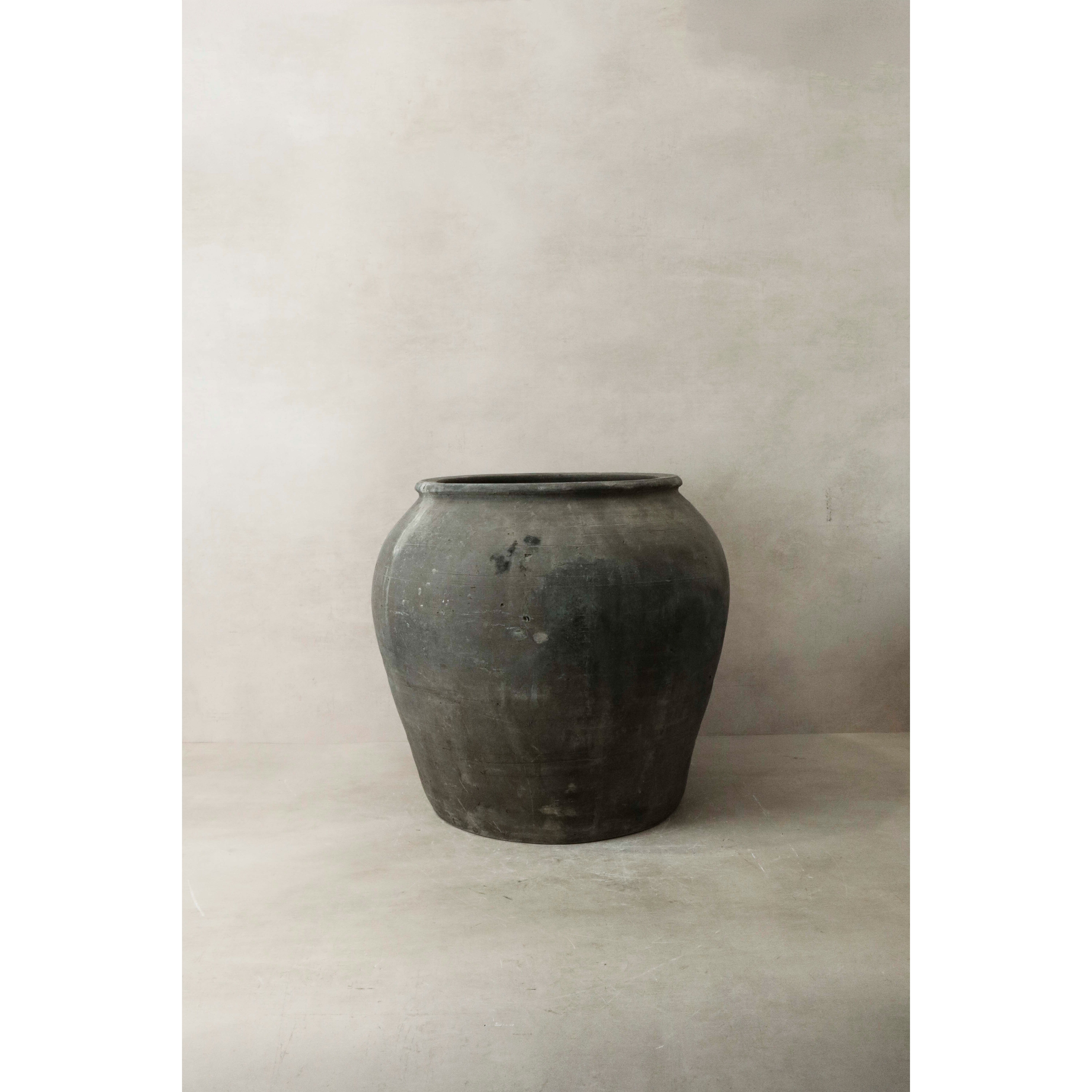 Vintage Dark Pot n° 019