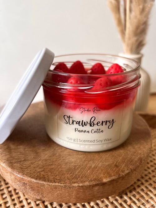 Erdbeer-Panna-Cotta Duftkerze, Sojawachs, 150 g
