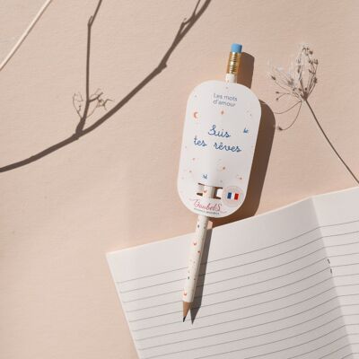 Pencil Paper Follow your dreams - Words of Love
