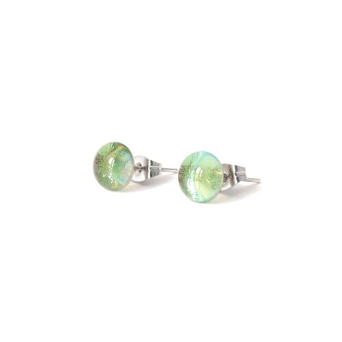 Boucles d'oreilles puces Shiny en verre vert tilleul