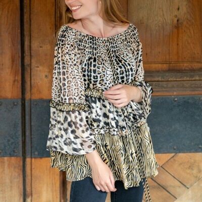 Top blusa estampado leopardo con volantes adornado con campanas y LUREX