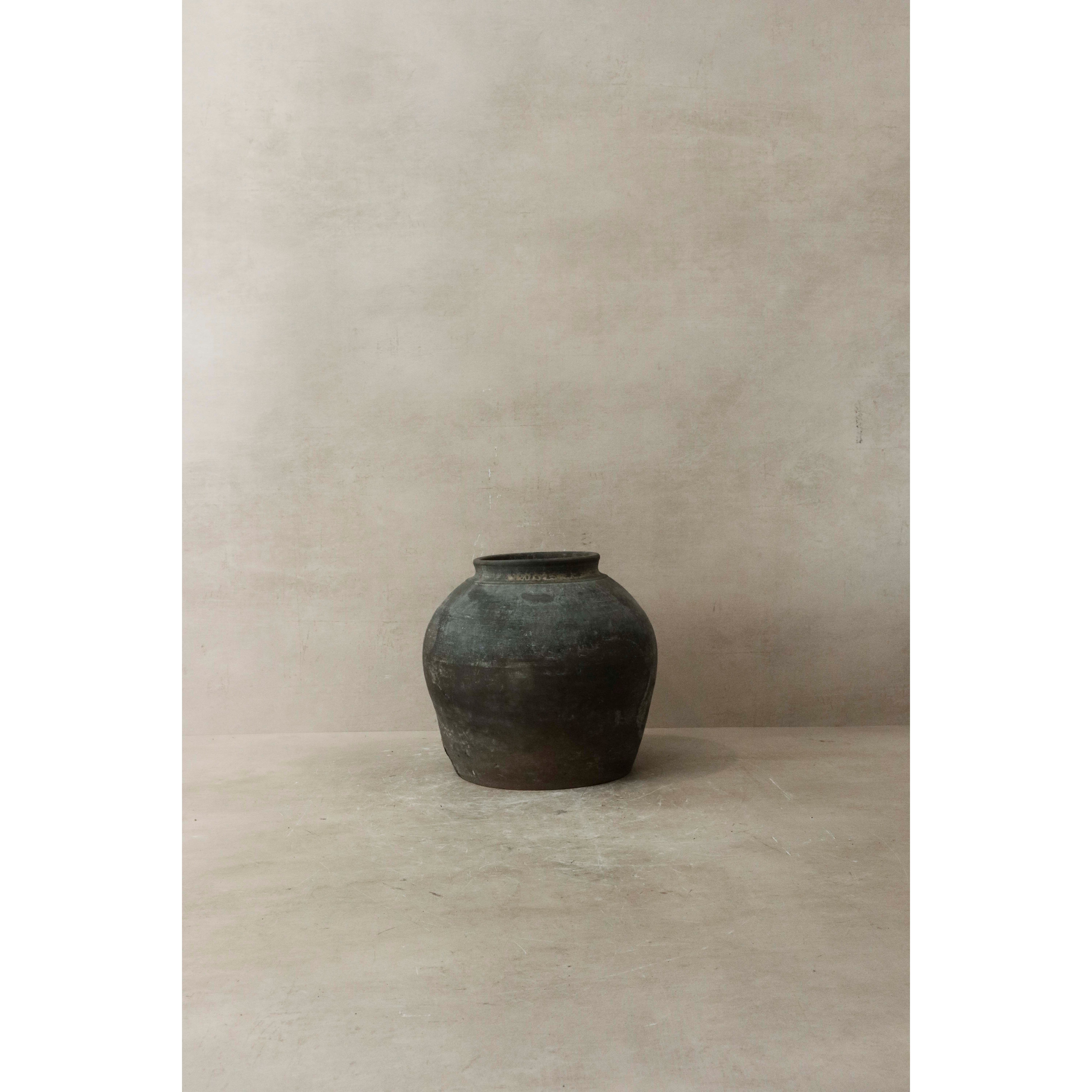 Vintage Dark Pot n° 21