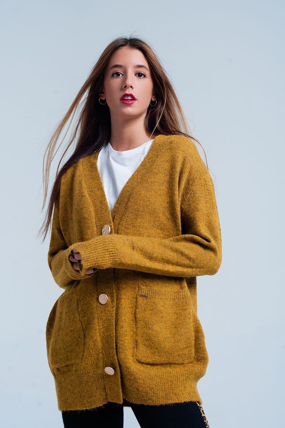 Cardigan senape con bottoni dorati