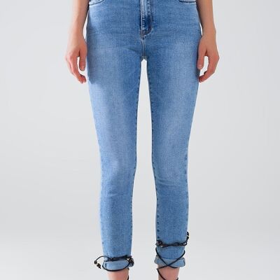 Jeans super ajustés de cintura régulier en lavado clair avec 5 sacs