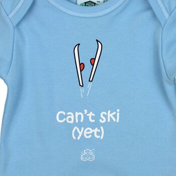 Cadeau de bébé paresseux pour les skieurs - ne peut pas encore skier T-shirt bleu 2
