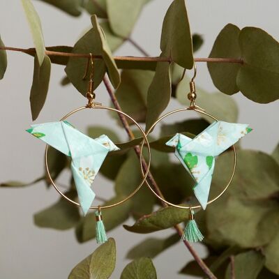 Aros de origami - Palomas y pompones de menta floral