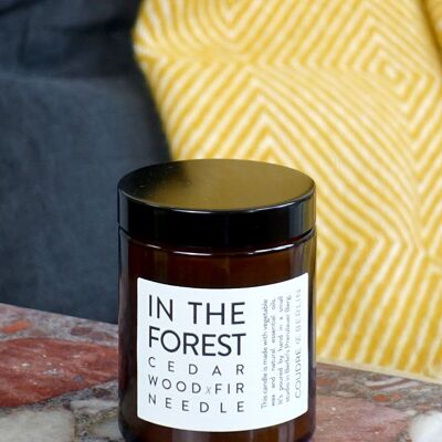IN THE FOREST vela perfumada madera de cedro x aguja de abeto/ ESSENTIALS