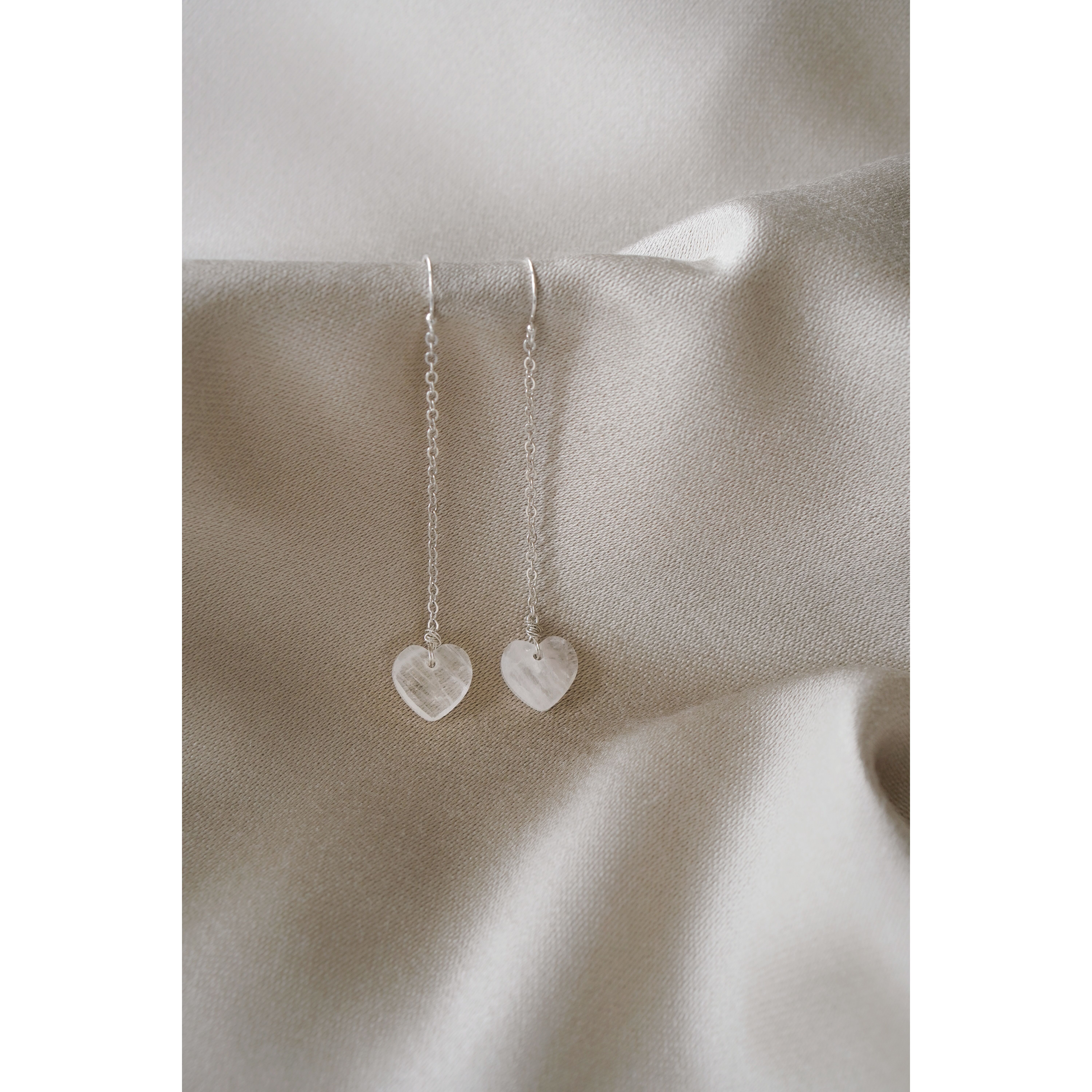 Orecchini pendenti a forma di cuore in quarzo argento 925