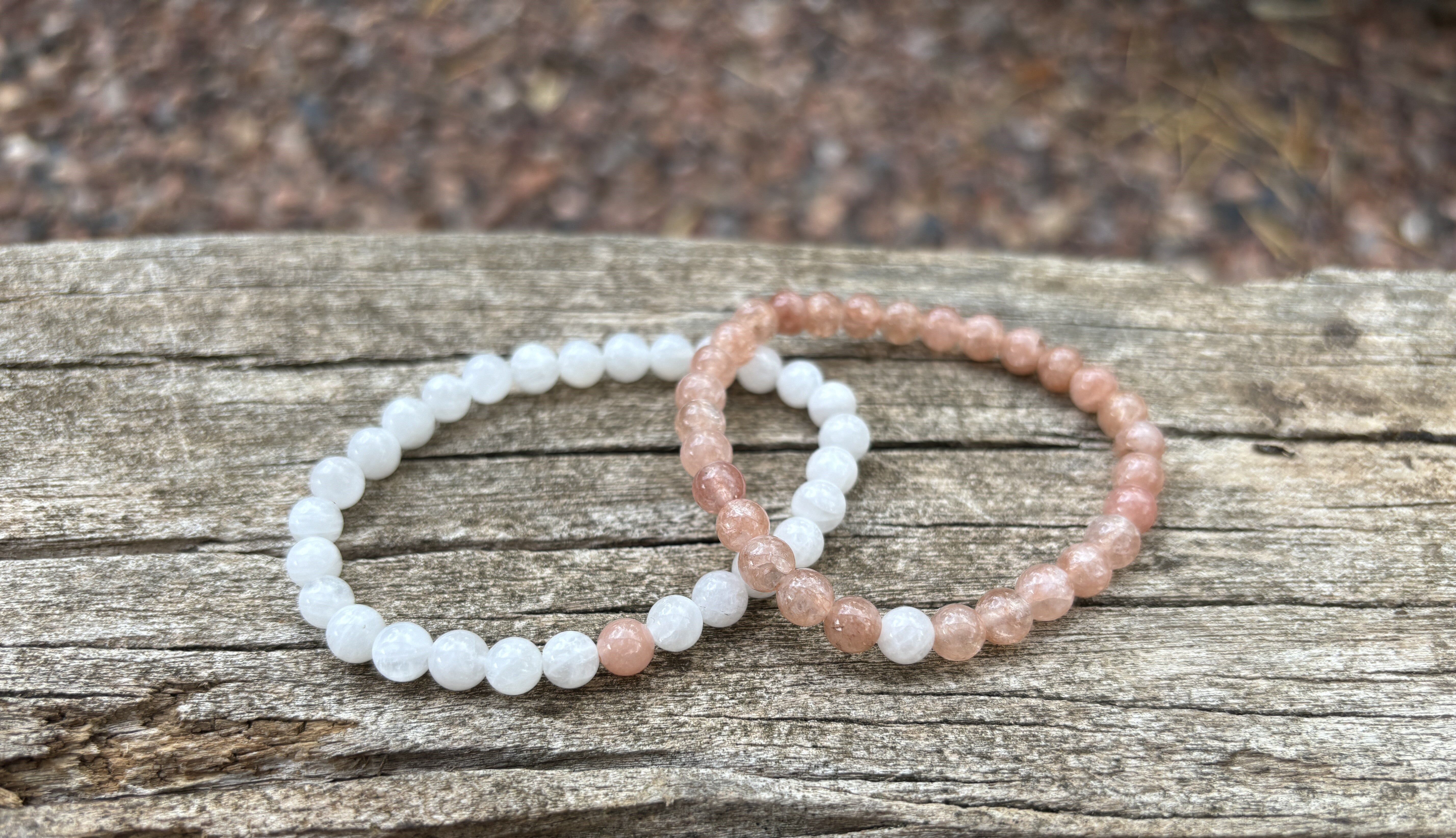 Bracciali elastici a distanza, bracciali di coppia in Moonstone e Sunstone