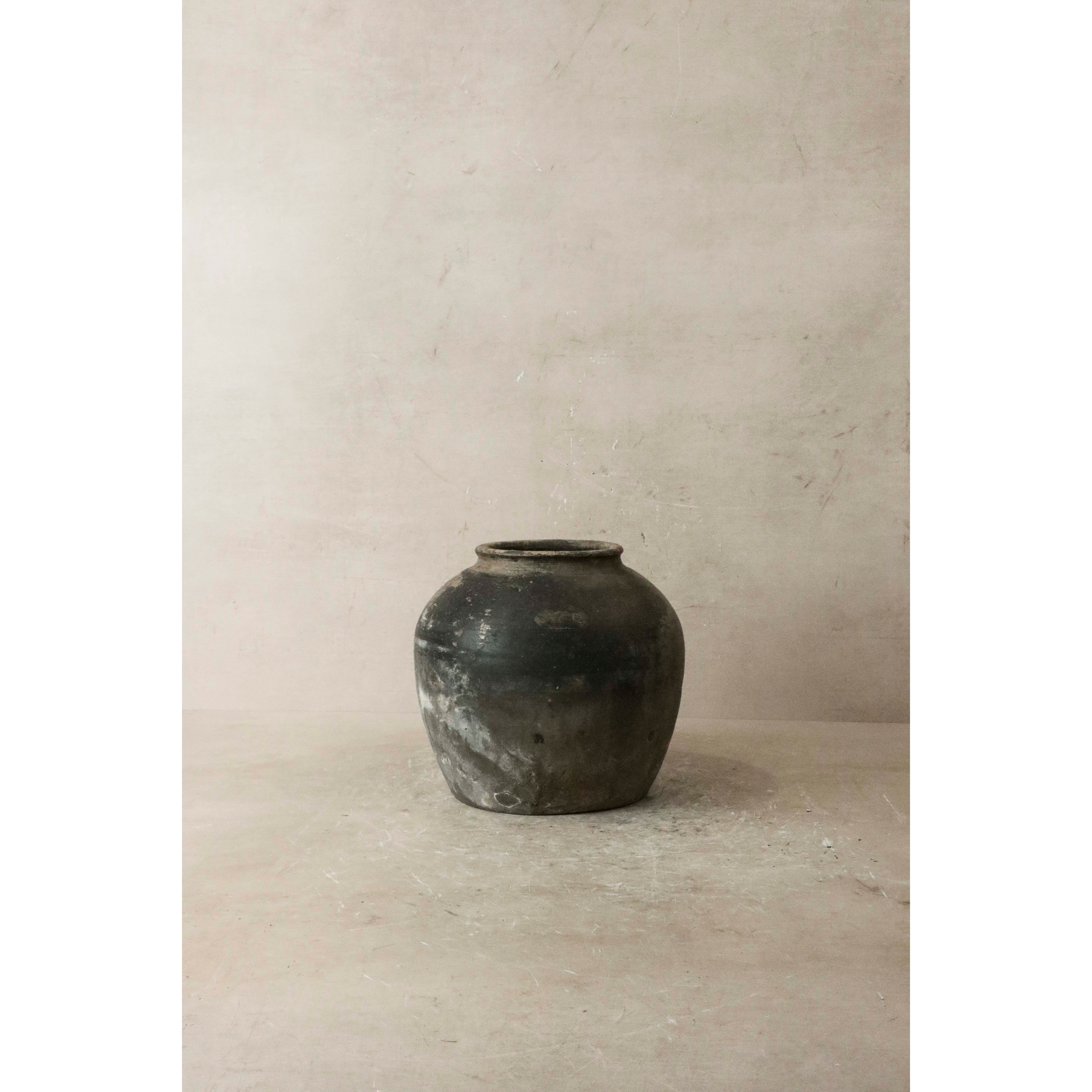 Vintage Dark Pot n° 43