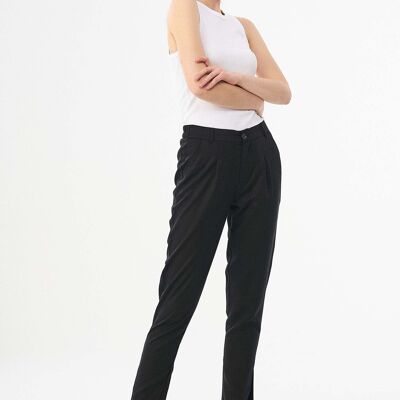 Pantalón confeccionado con TENCEL™ Lyocell