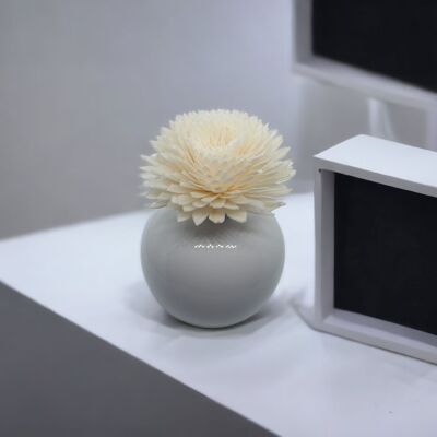 Simple Scents Excellence Wooden Flower & Ceramic Reed Diffuser Bottle Set