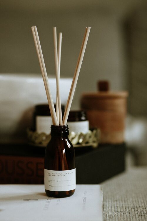 Lemongrass & Ginger Essential Oil Reed Diffuser - WATER