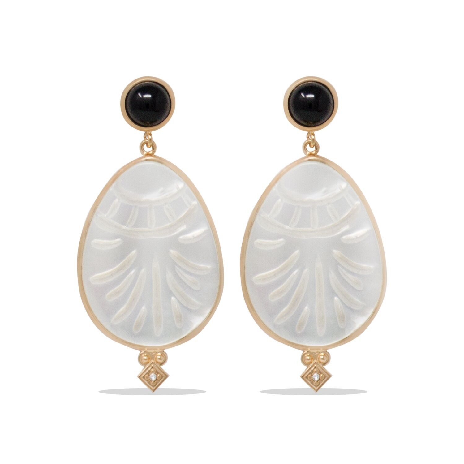 Feuilles Ohrringe aus Perlmutt und Onyx