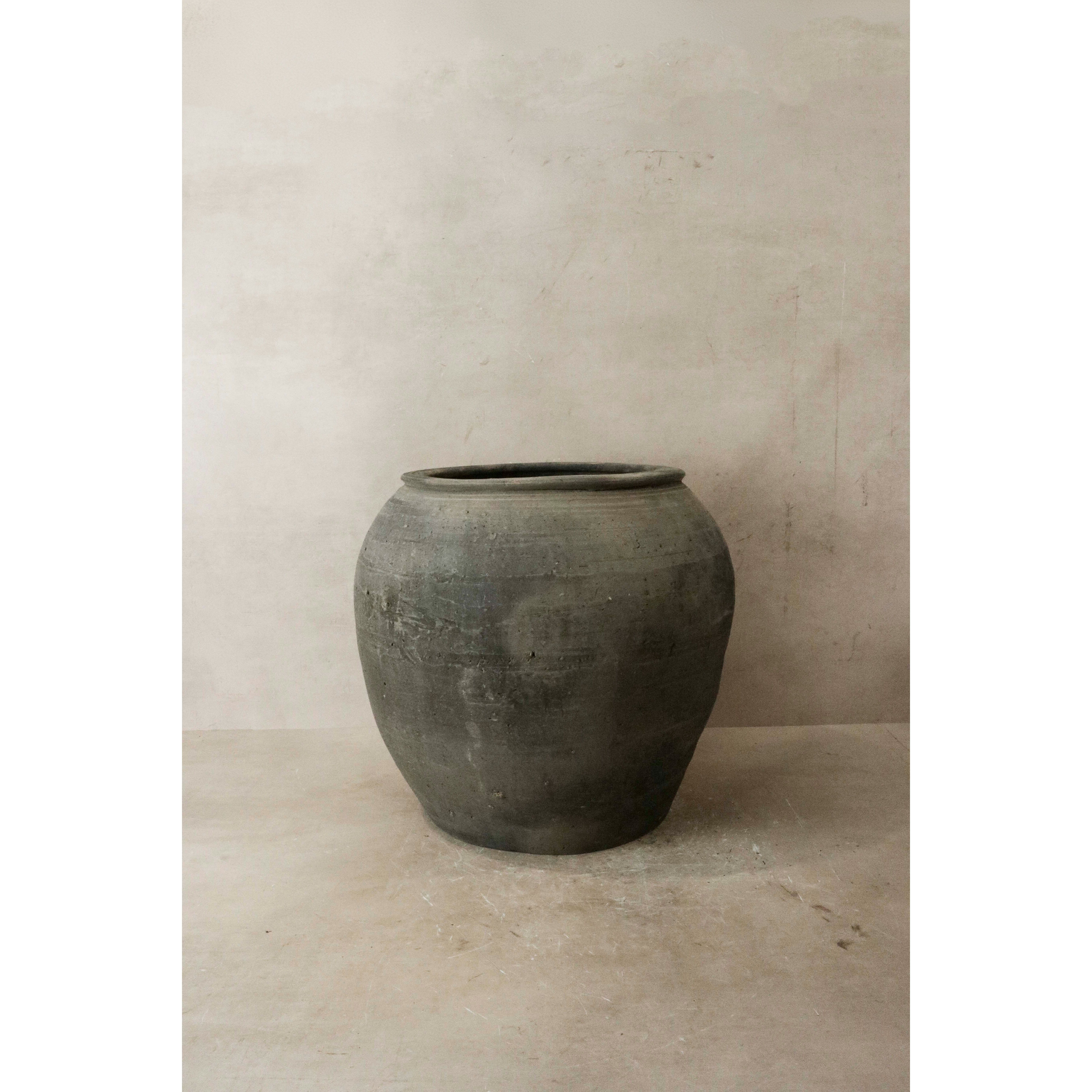 Vintage Dark Pot n° 042