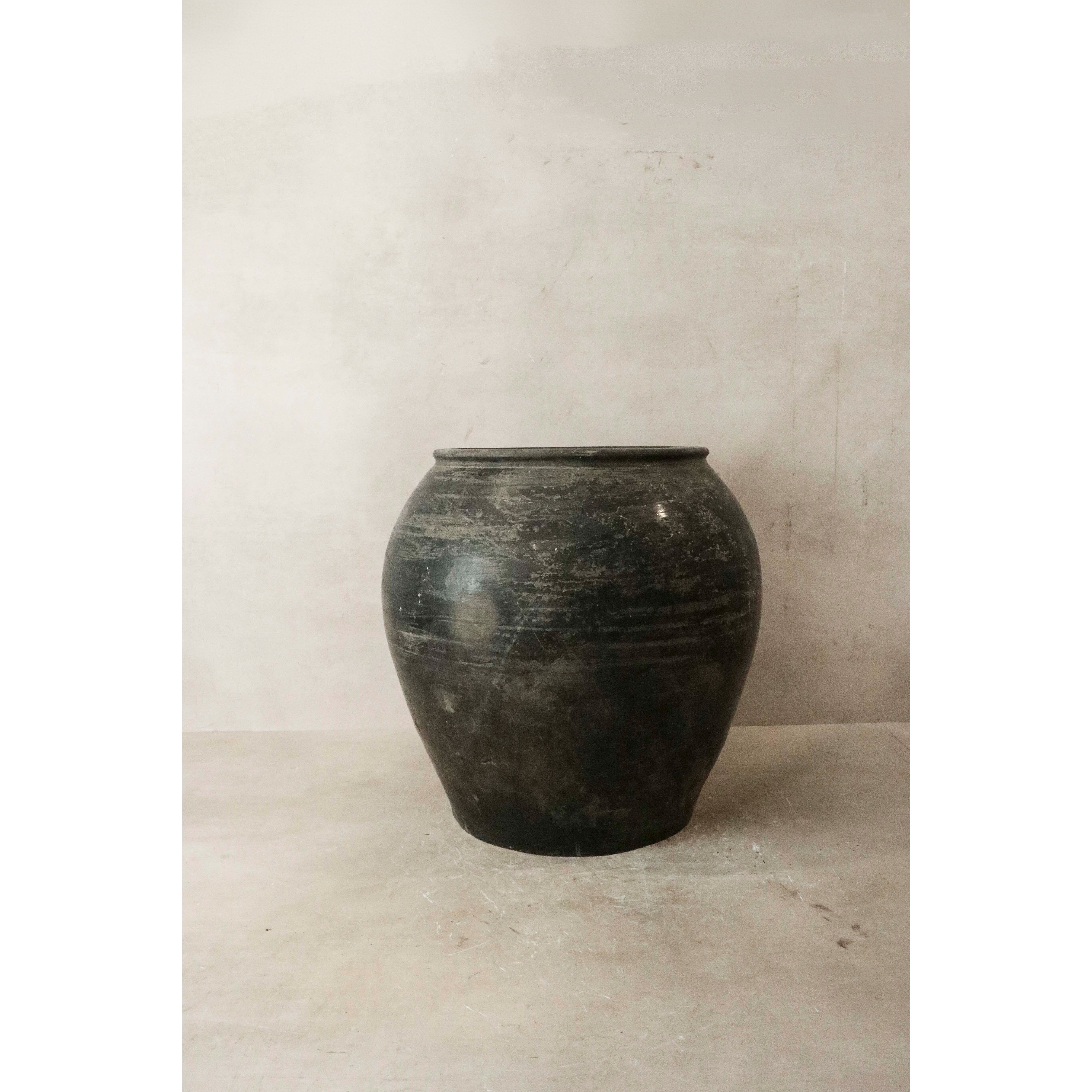 Vintage Dark Pot n° 040