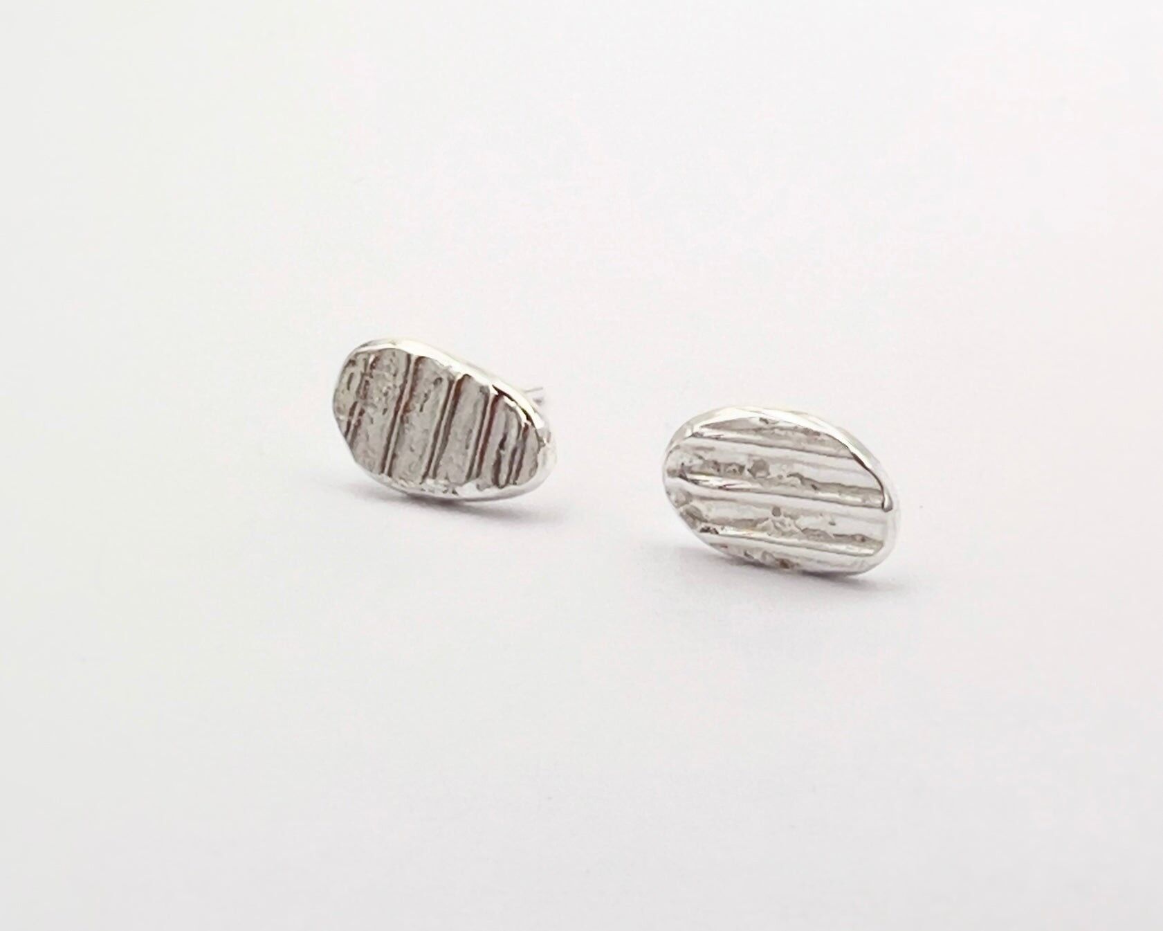 Borchie a pepite a strisce