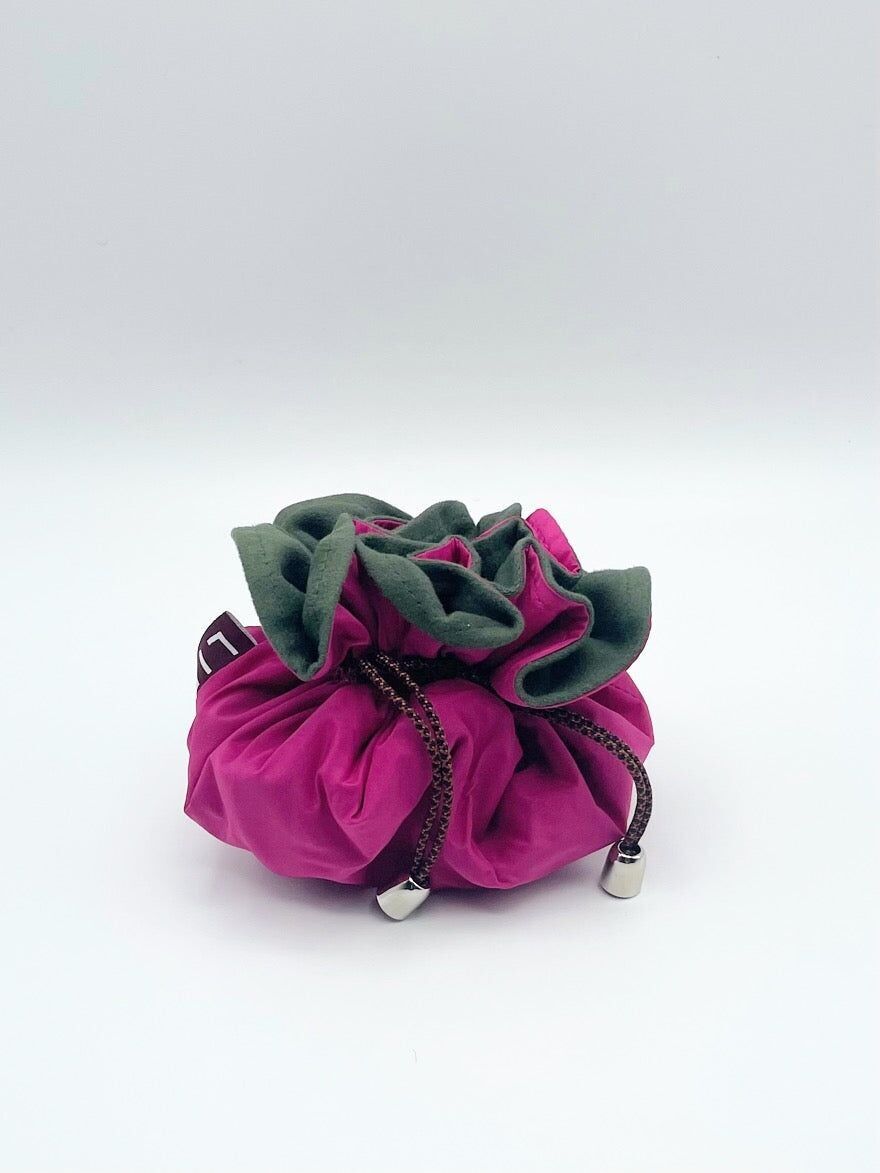 SCHMUCKTASCHE MIT ZUGZUG Fuchsia/Oliv