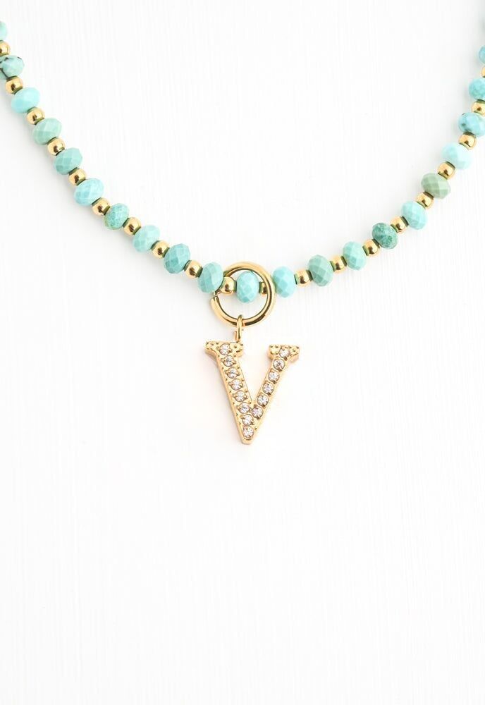 Collana iniziale V con catena di perline turchesi