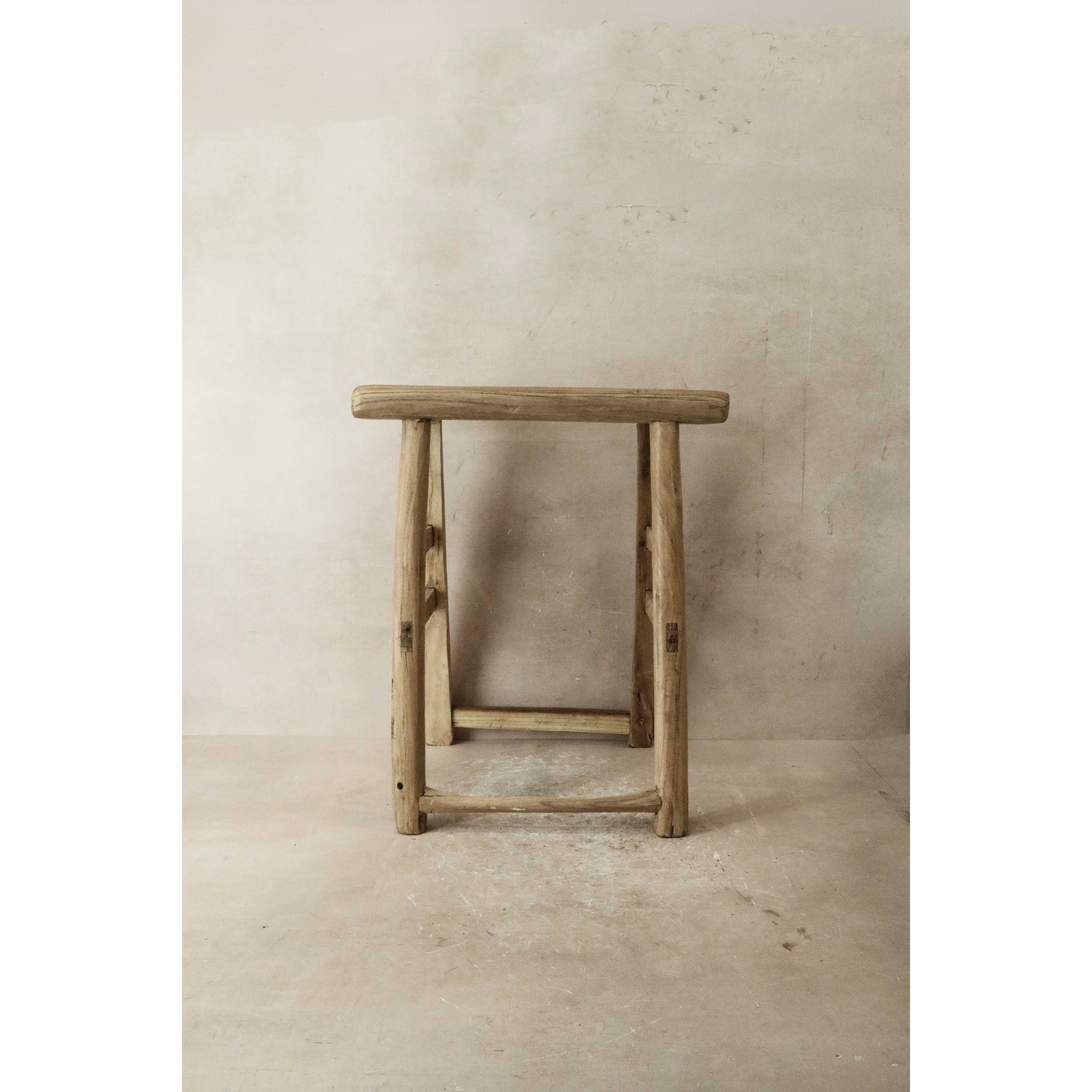Tabouret rustique vintage en bois d'orme - Moyen - N° 43