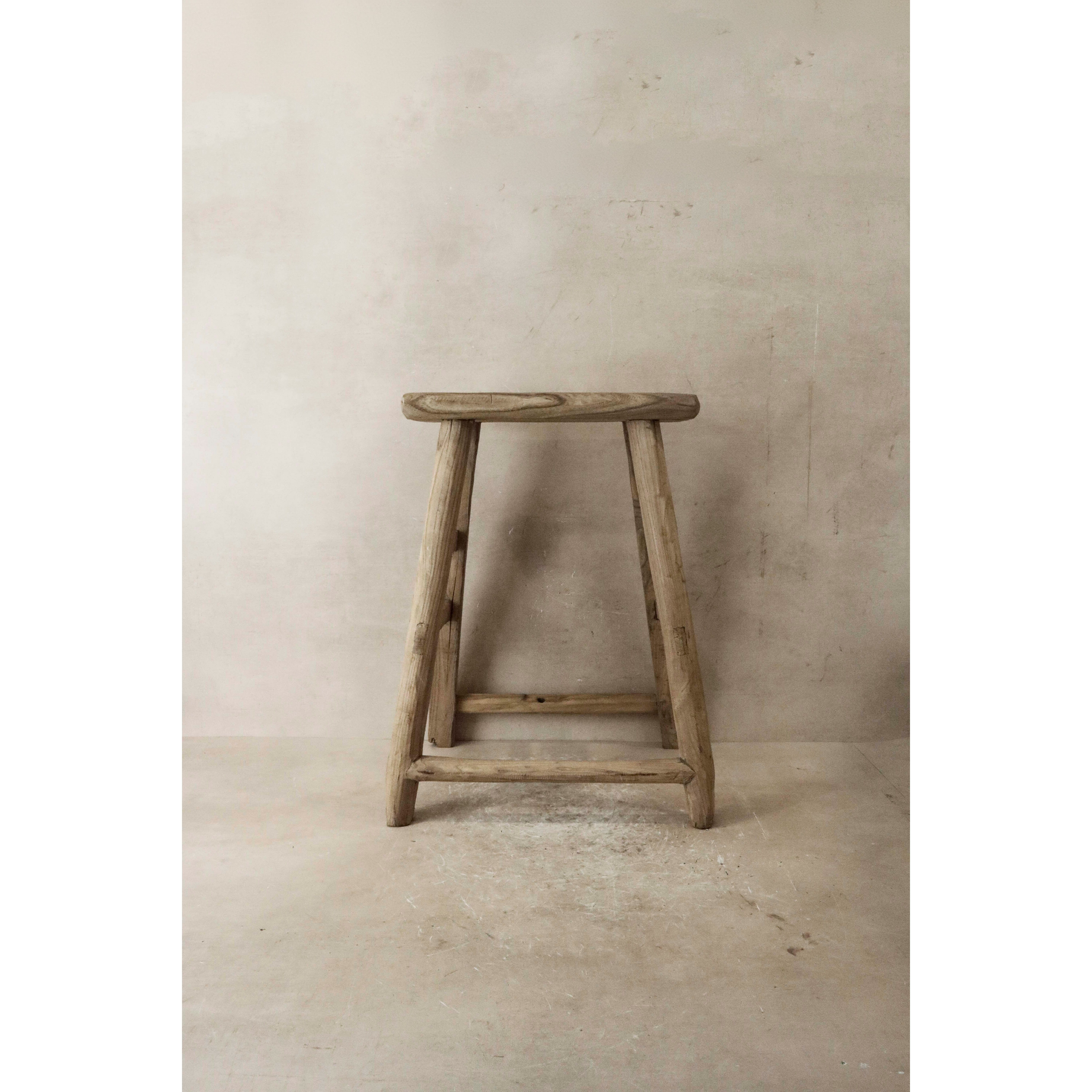 Tabouret rustique vintage en bois d'orme - Moyen - N° 44