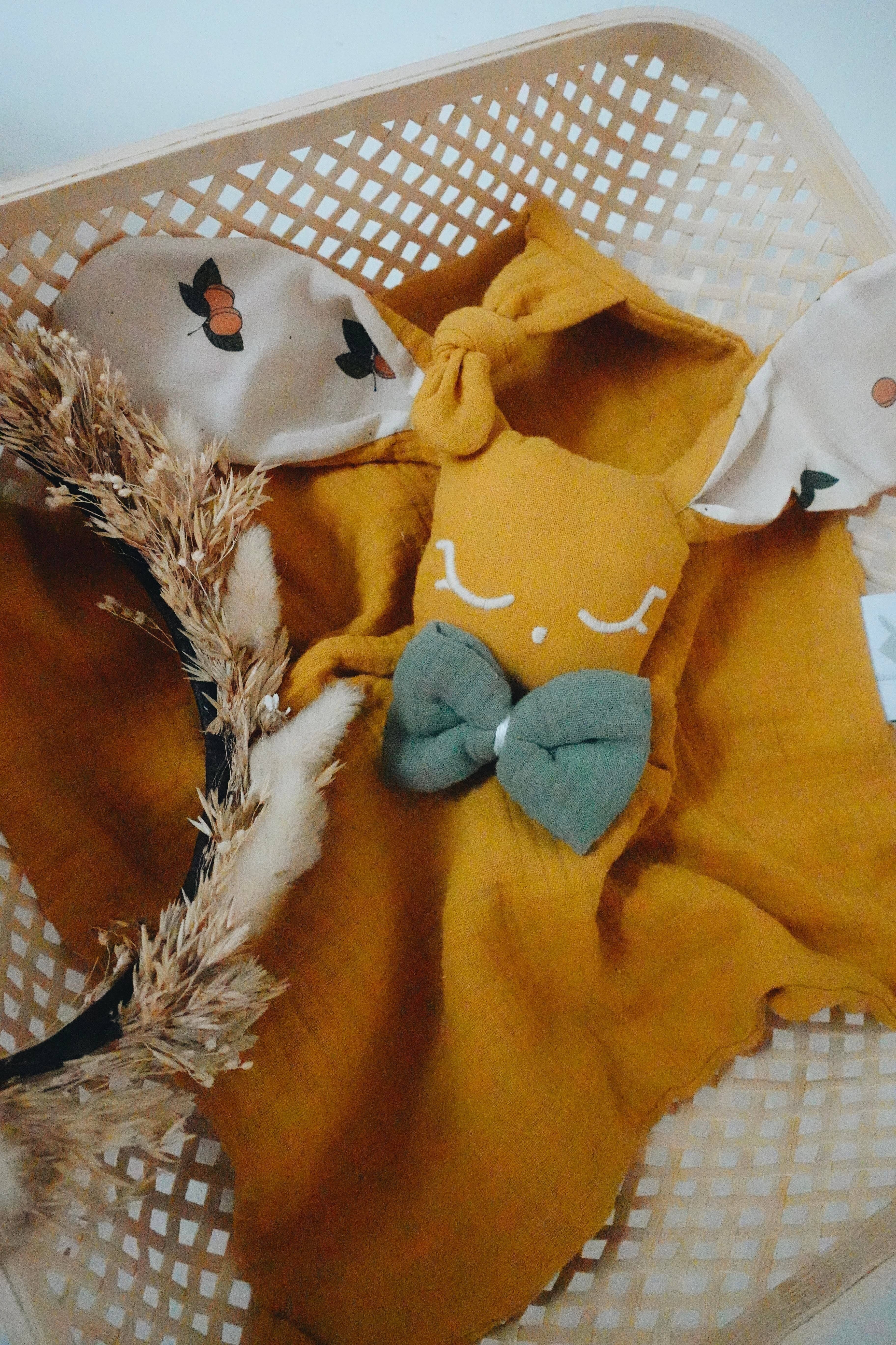 Doudou Lange Câlin Knots – Aprikosencreme