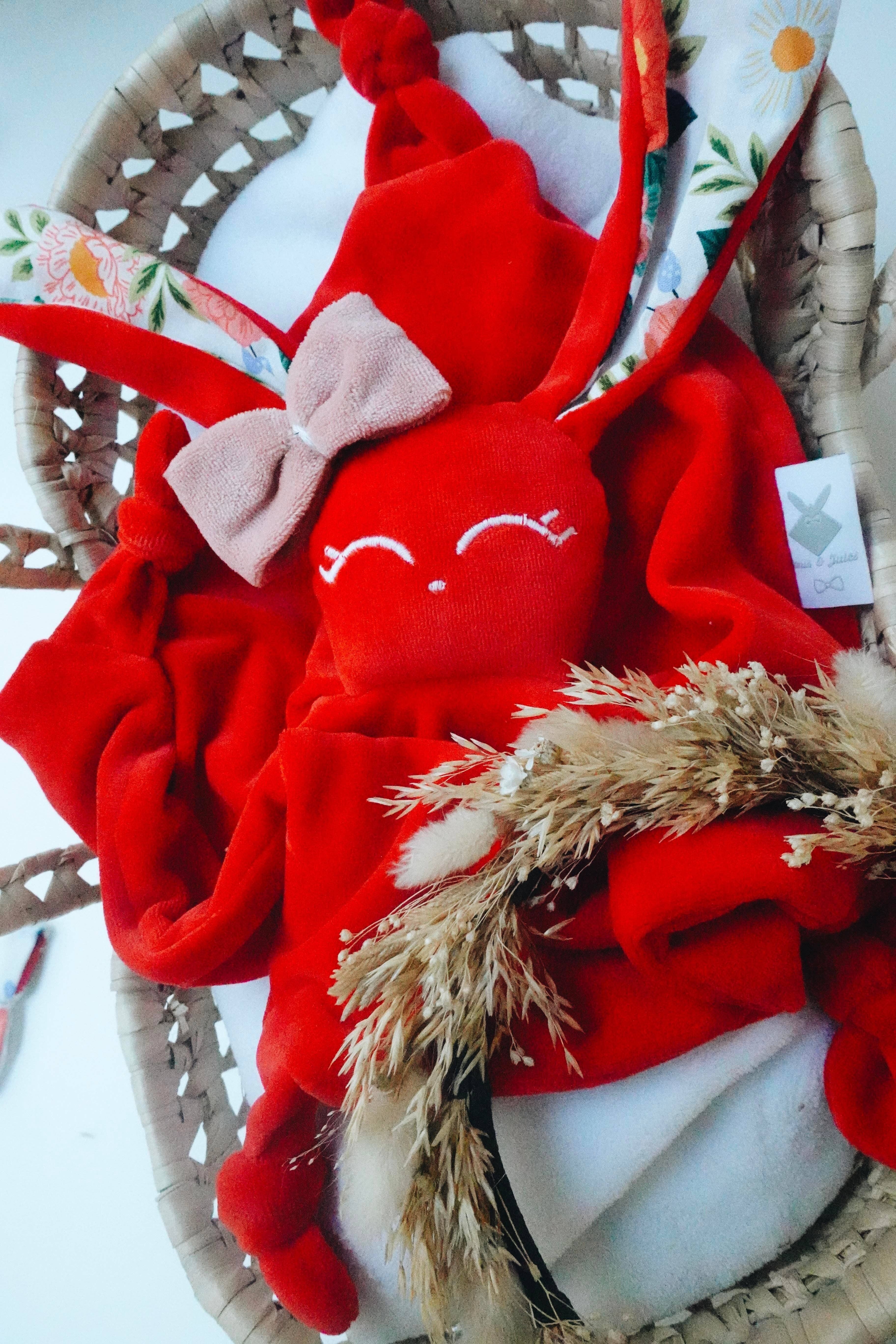 Kuschelige Samtdecke mit Schleifen – Wild Flora