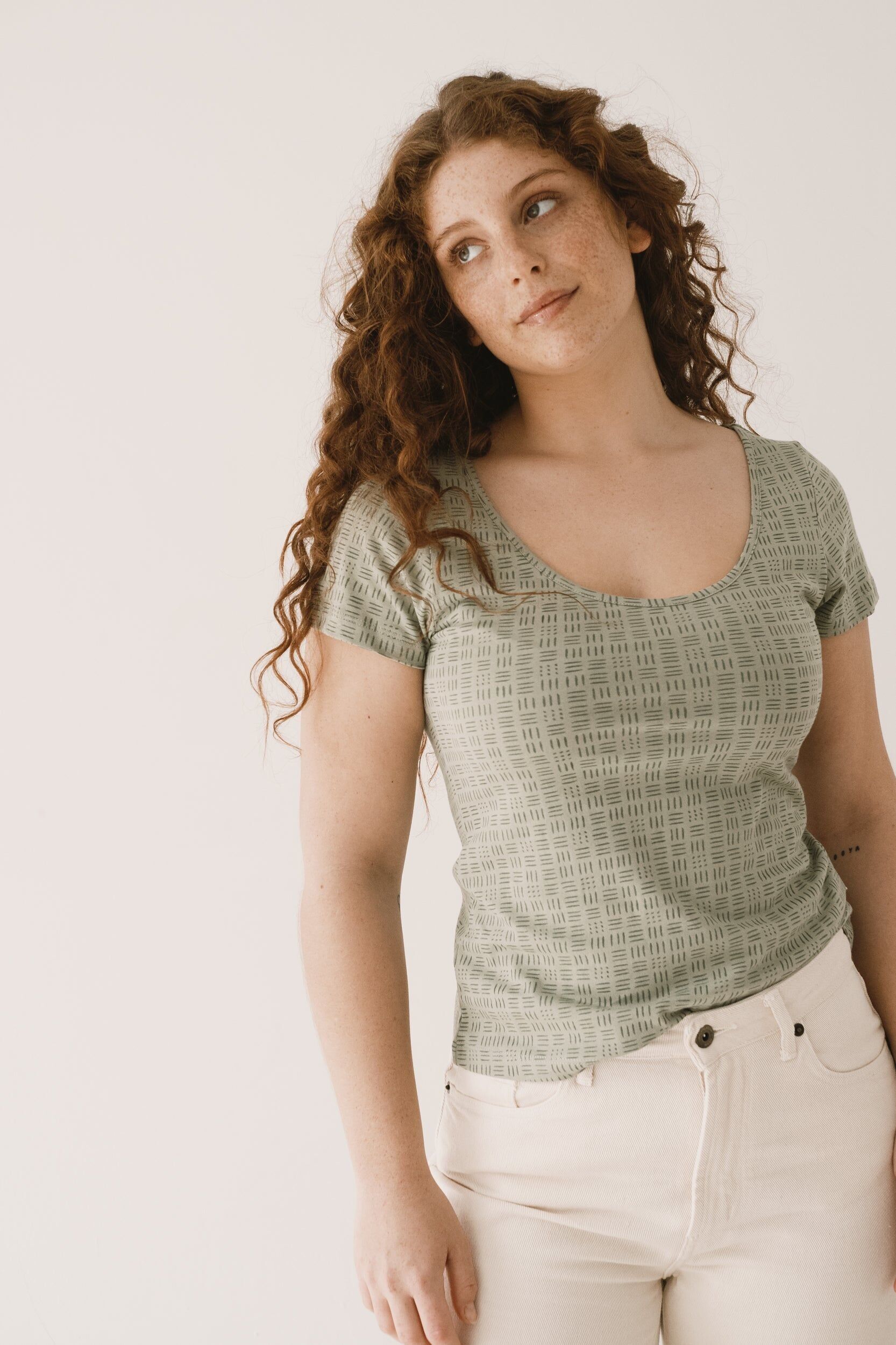 T-shirt Hilda a maniche corte in vimini verde