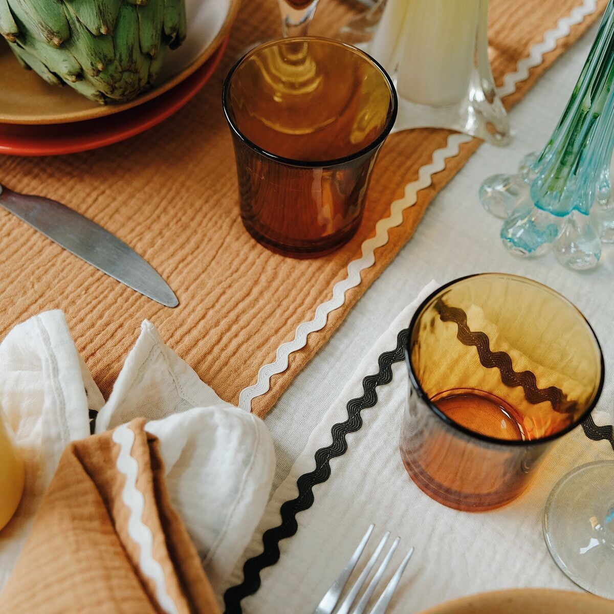 Set mit 2 Tischsets aus Baumwollgaze