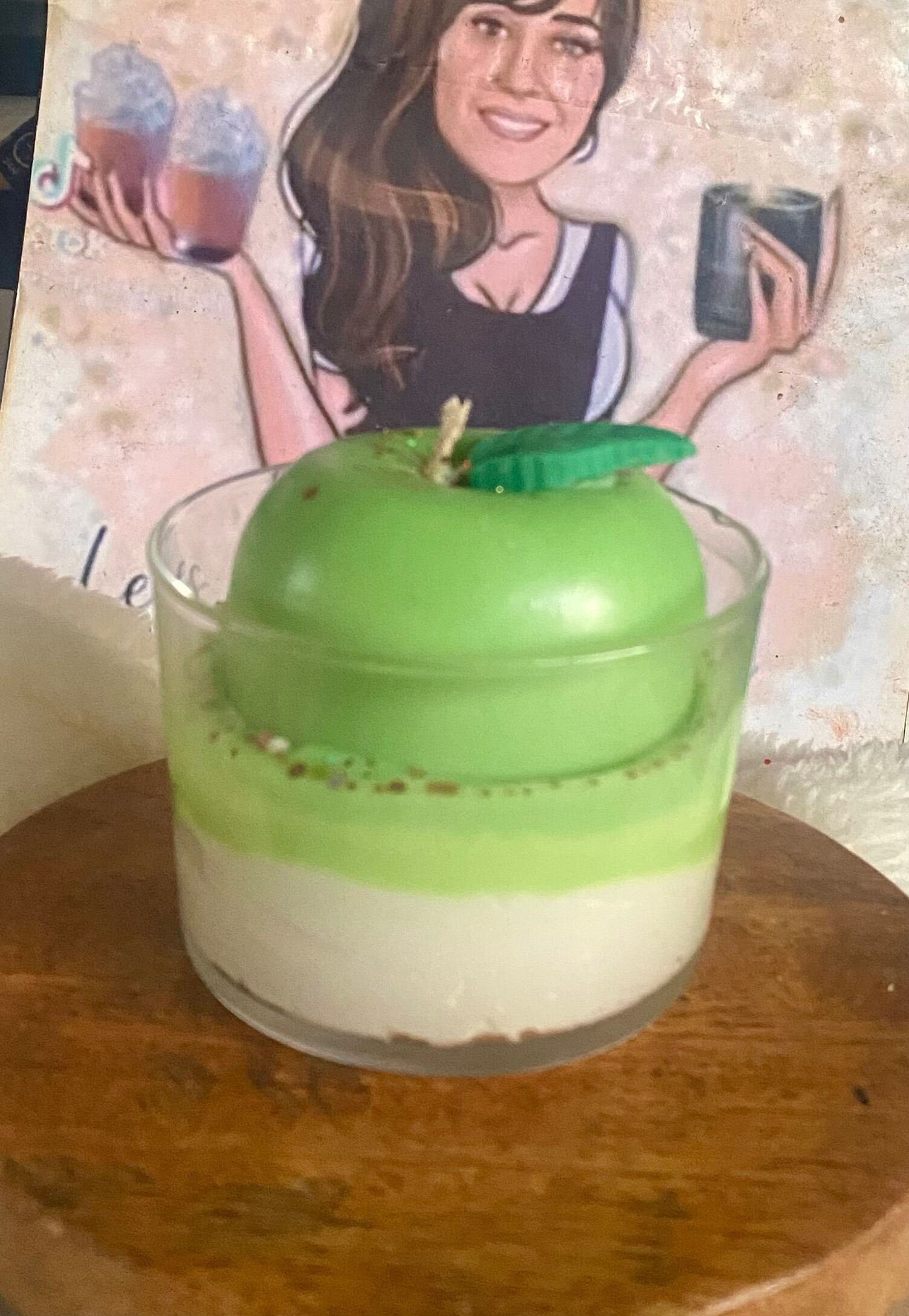 Green apple gourmet candle