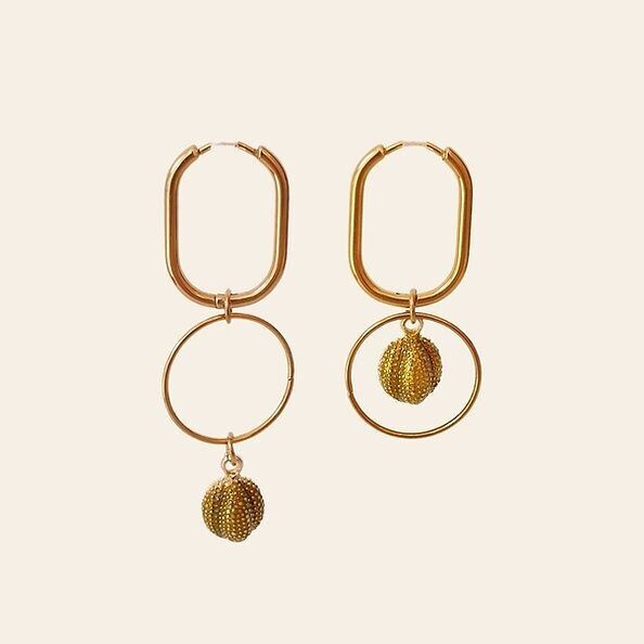 Orecchini asimmetrici Jacqueline, acciaio inossidabile e durian