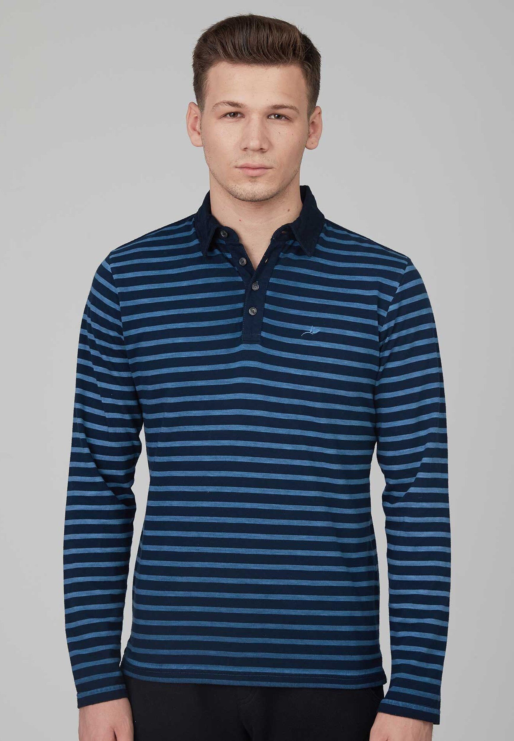Long-sleeved polo shirt made of organic cotton in striped quality and button placket