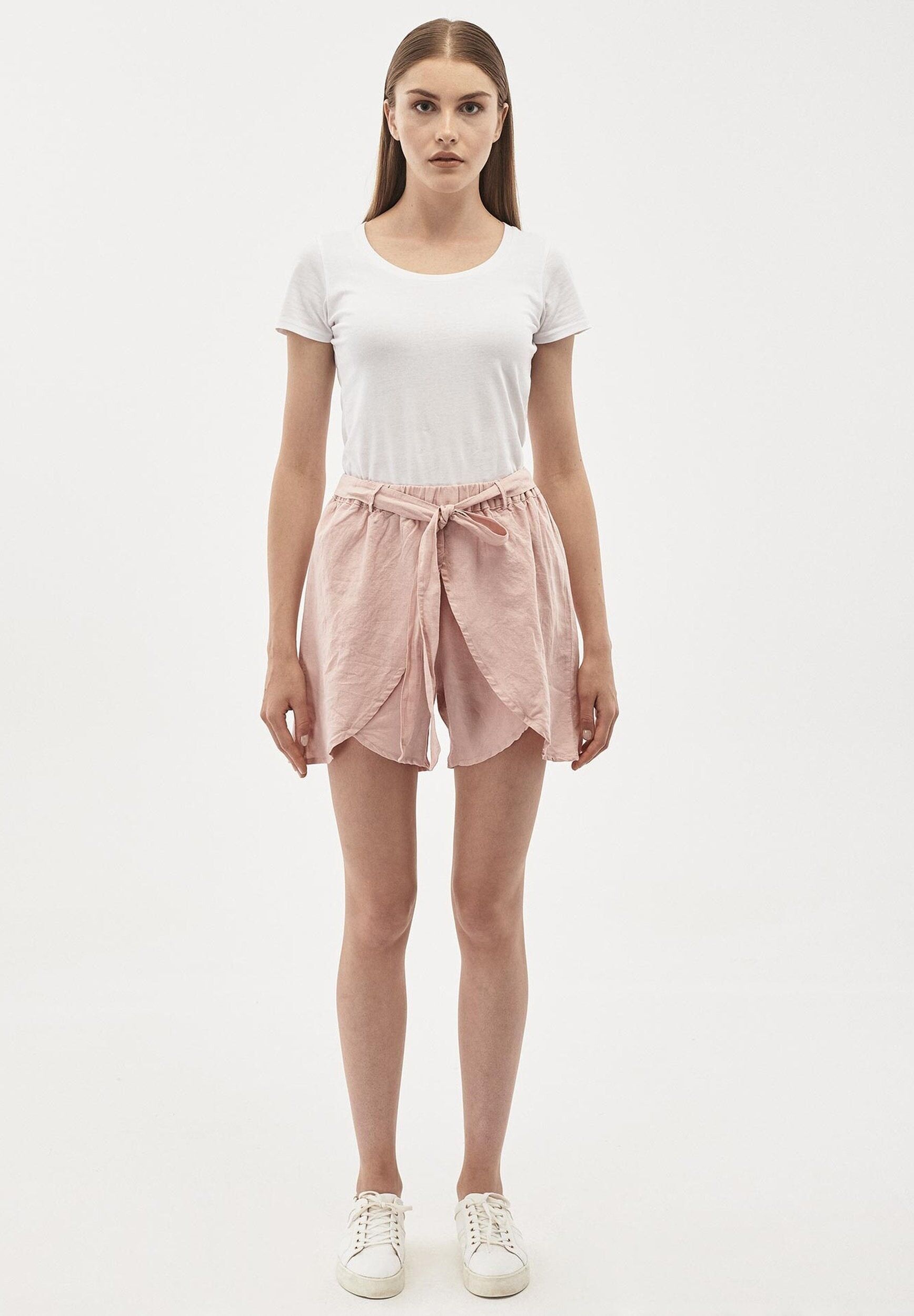 Shorts in misto lino con cintura da annodare